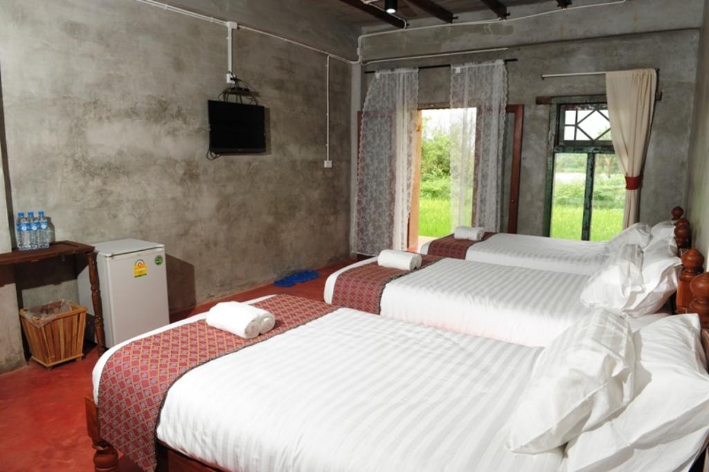 Отель Phu-Anna Eco House Хот Экстерьер фото